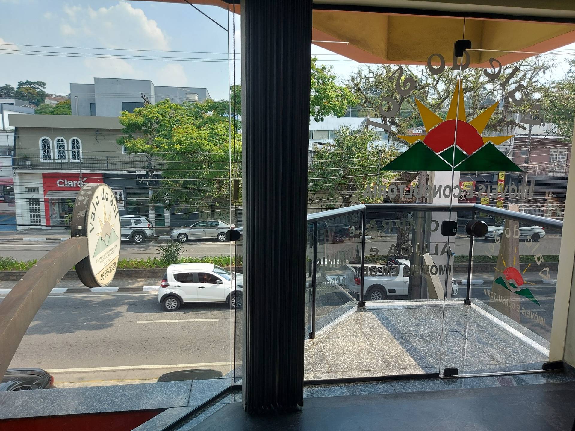 Prédio Comercial no Centro de Arujá para Venda ou Locação — foto 30