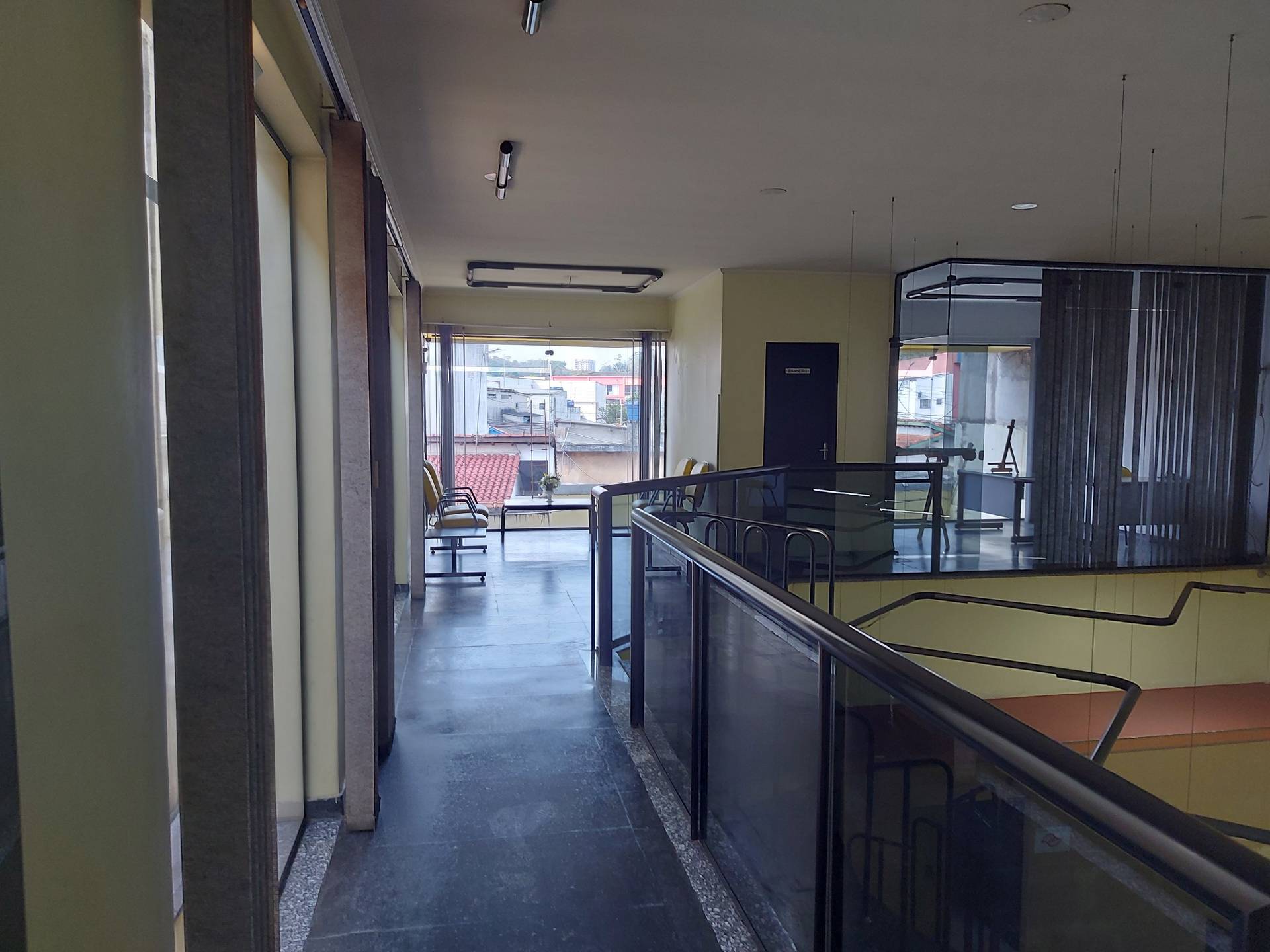 Prédio Comercial no Centro de Arujá para Venda ou Locação — foto 31