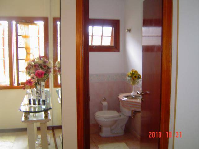 Casa Estilo Moderno Condomínio Arujá Hills I e II — foto 11