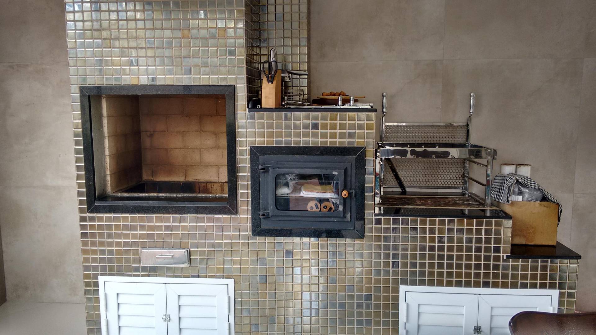 Linda Casa de Esquina Condomínio Arujá 5 — foto 13