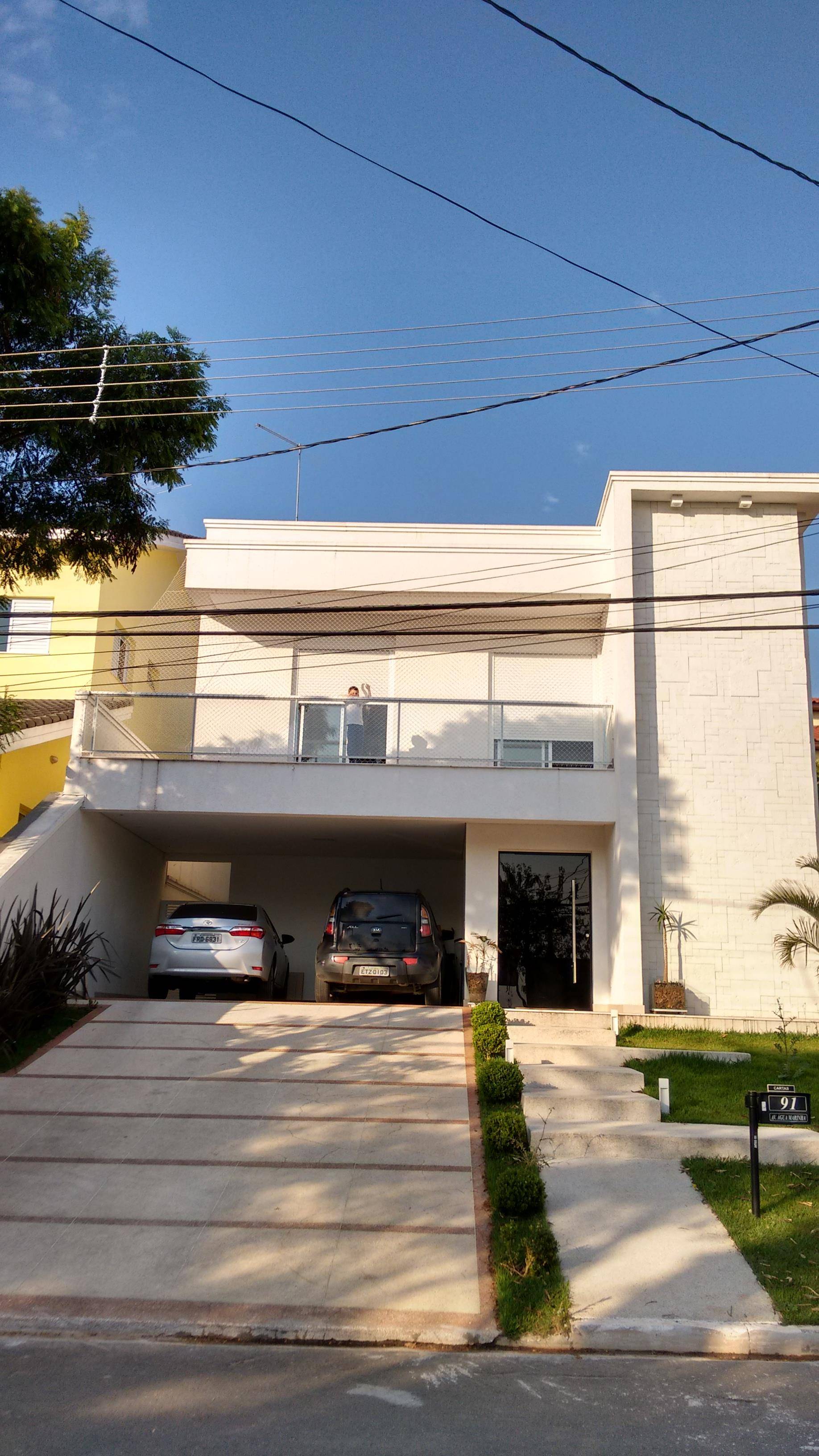 Sobrado no Condomínio Arujá 5 — foto 1