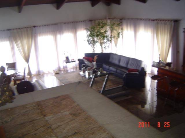 Maravilhosa residência Arujazinho III — foto 15