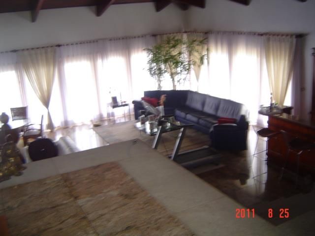 Maravilhosa residência Arujazinho III — foto 15