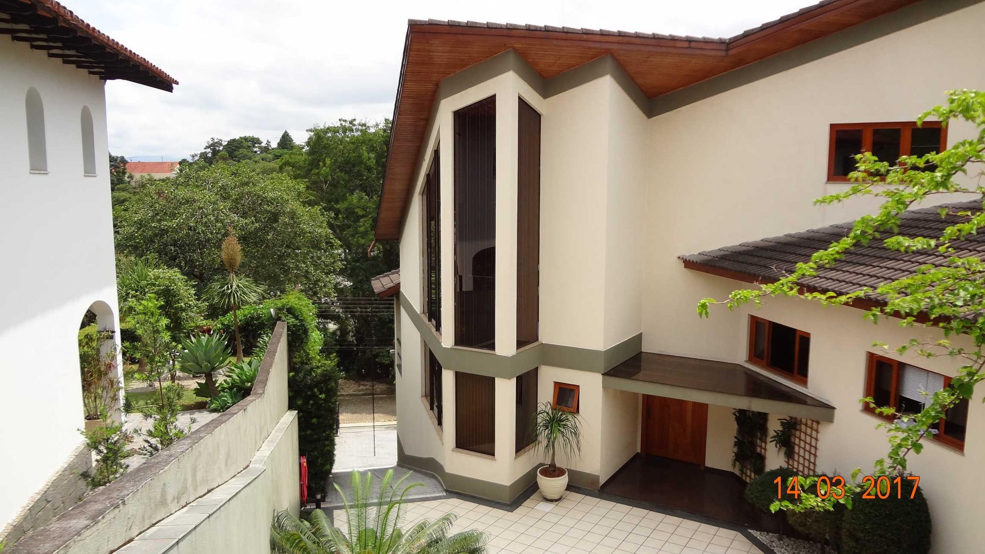 Linda Casa Semi Térrea Arujazinho II — foto 6