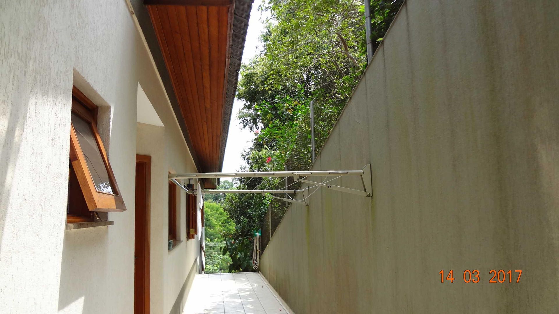 Linda Casa Semi Térrea Arujazinho II — foto 8
