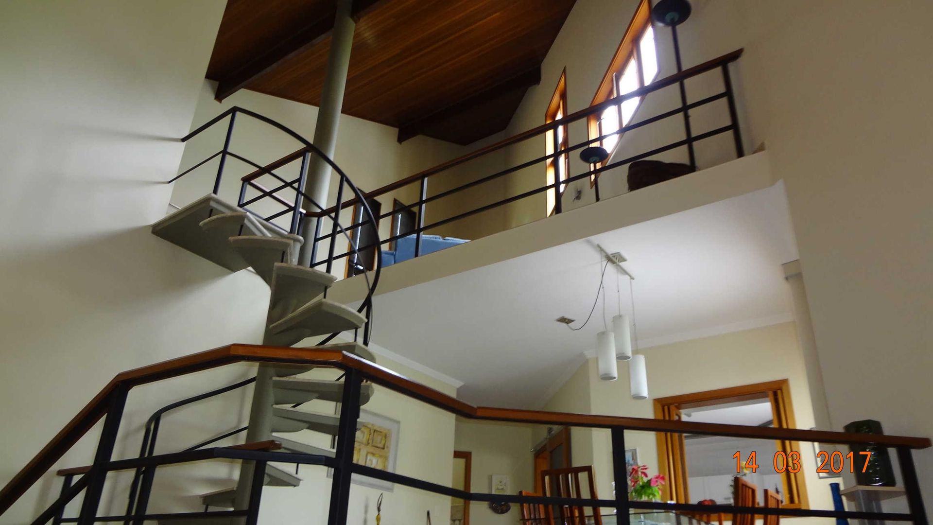 Linda Casa Semi Térrea Arujazinho II — foto 14