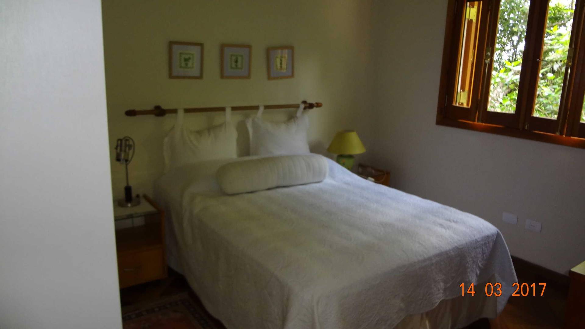 Linda Casa Semi Térrea Arujazinho II — foto 18