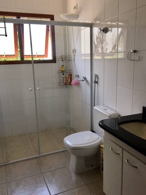 Lindo Sobrado Com Piscina no Condomínio Arujá 5 — foto 2